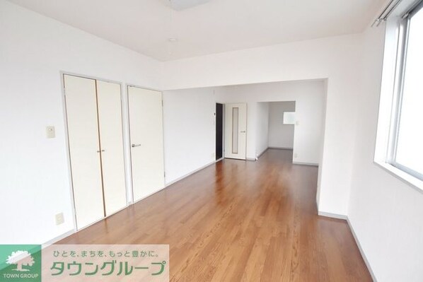 セルアーモスナダIIの物件内観写真